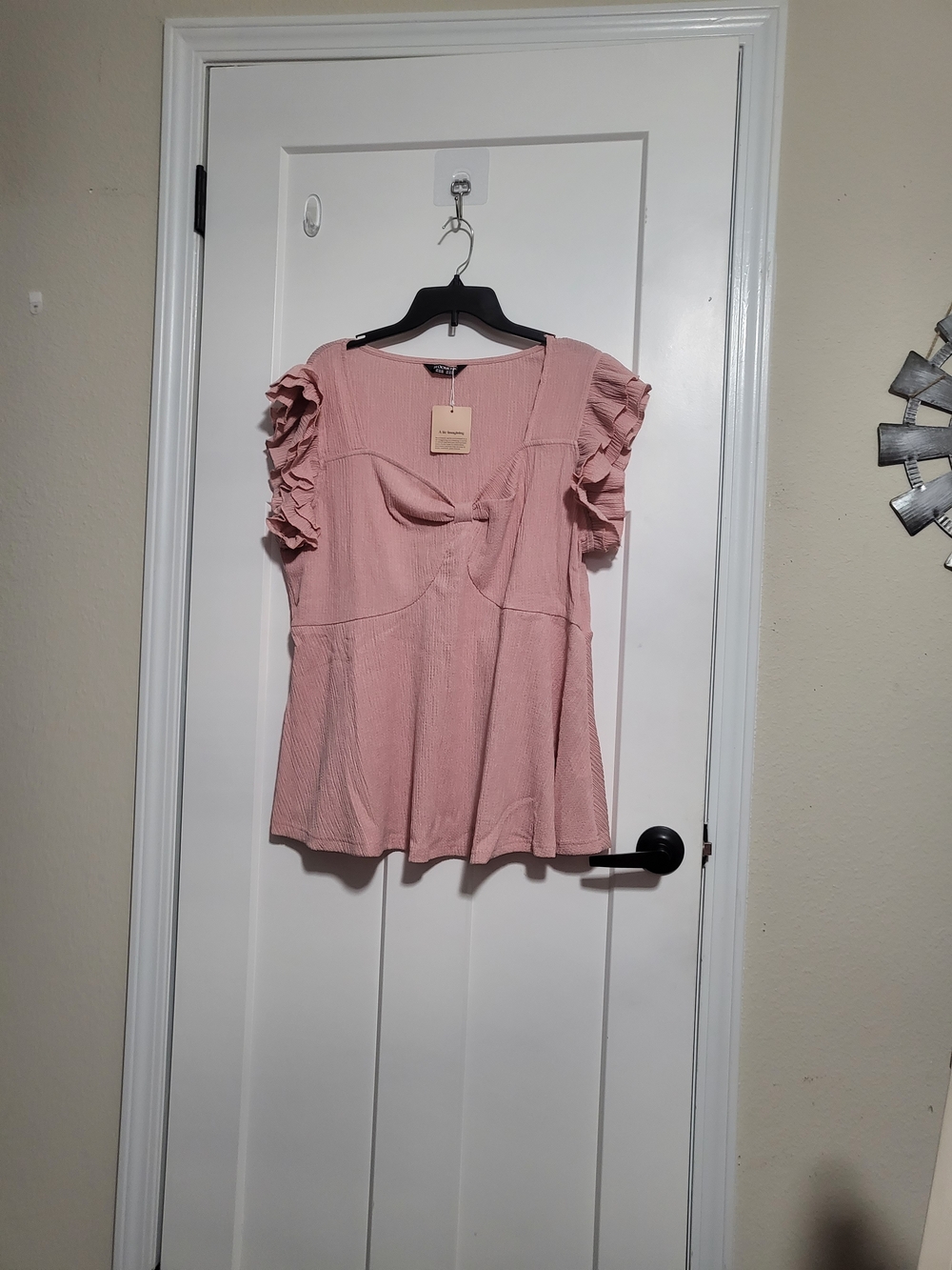 Women's Ruffle Sleeve Tie-Front Top - Dusty Pink